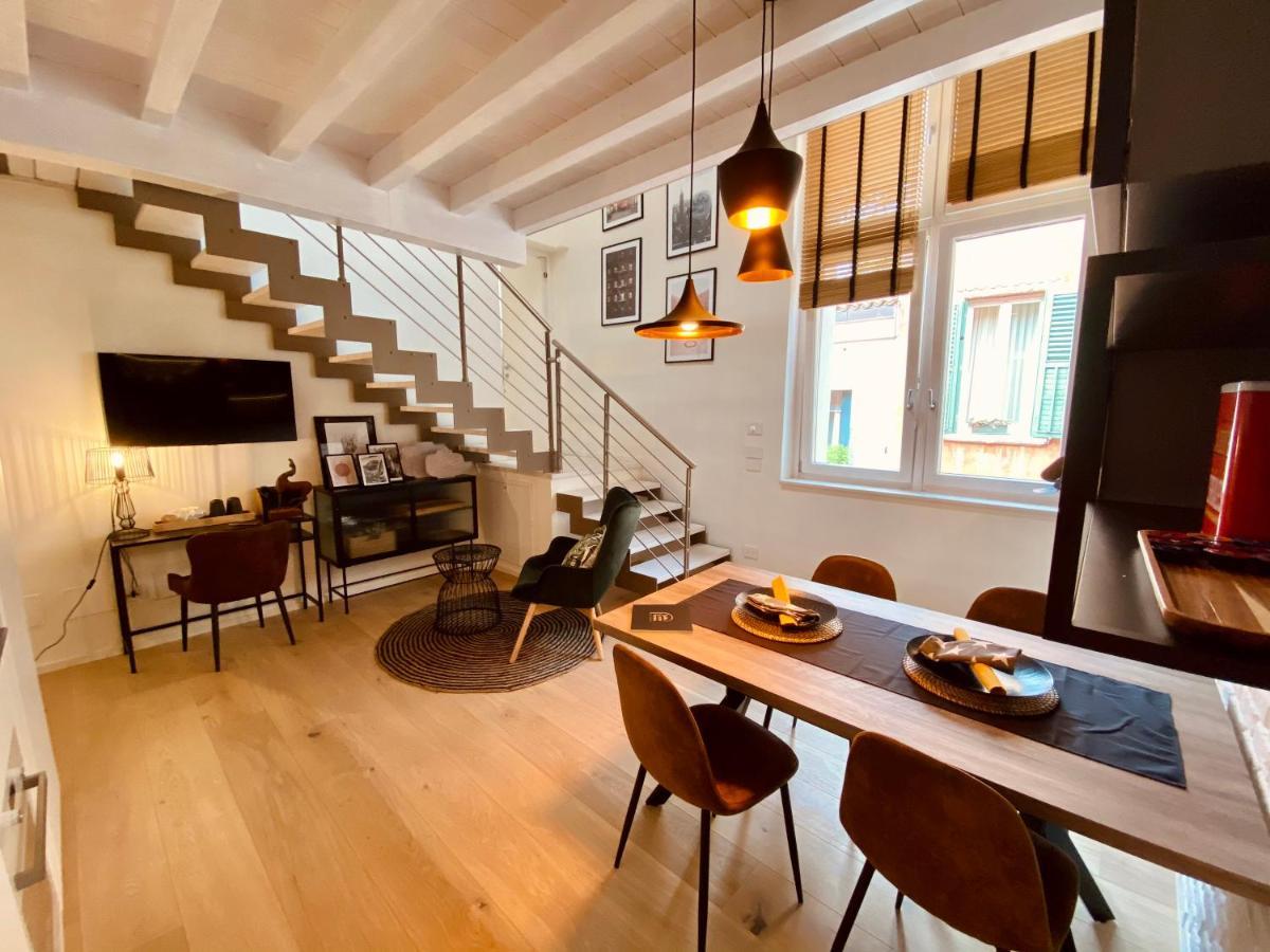 Volto Corte Farina Apartments - Luxury Lofts Verona Exterior photo